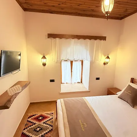 Kalaja Kruje, Inside The Castle