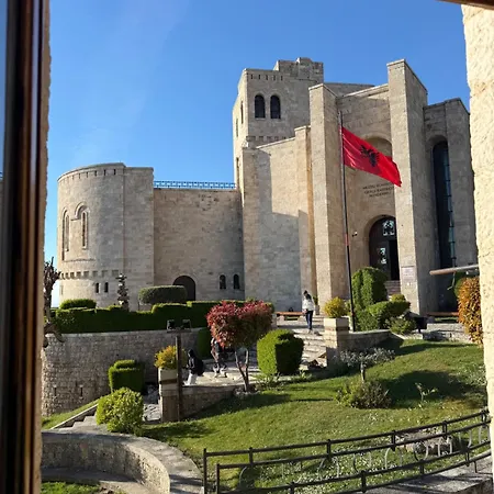 Kalaja Kruje, Inside The Castle